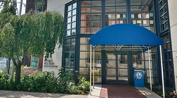 Photo of Carbondale Public Library